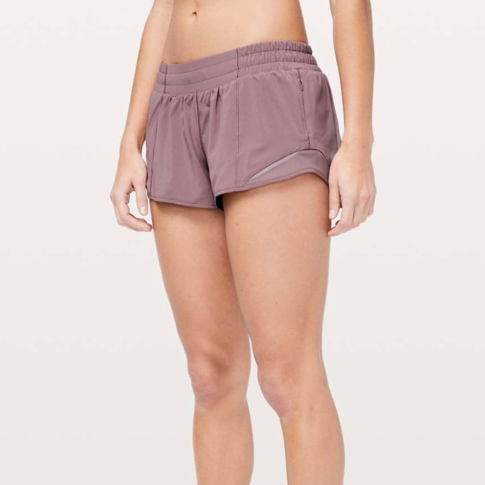 Lululemon Hotty Hot Short II *2.5" Bottoms Swift Stretch Lined Zippered Pocket